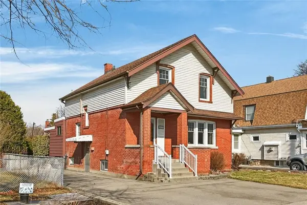 257 QUEENSDALE AVE E, Hamilton, ON L9A 1L3