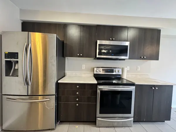 7774 Buckeye CRES, Niagara Falls, ON L2H 0P2