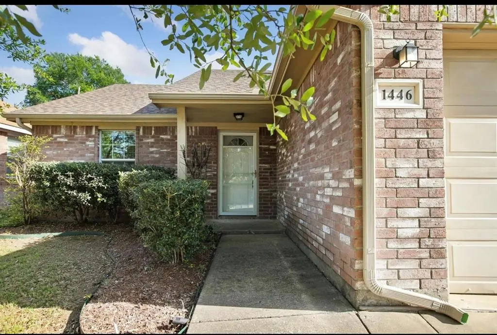 1446 Sax Leigh Drive, Dallas, TX 75241