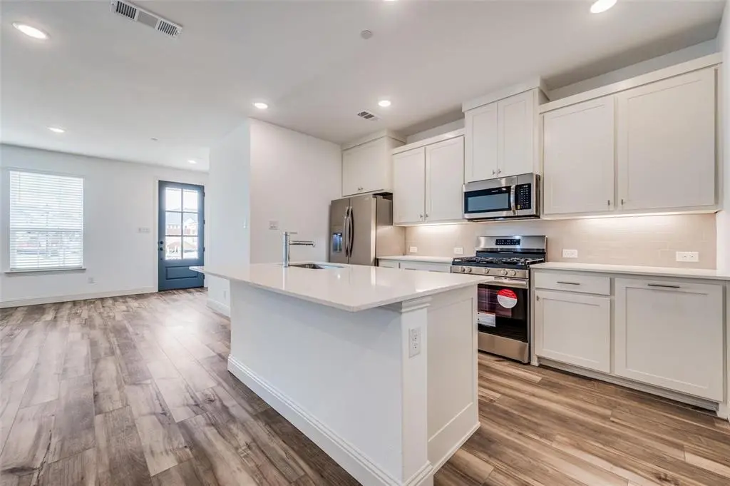 8940 Samara Street, Frisco, TX 75035