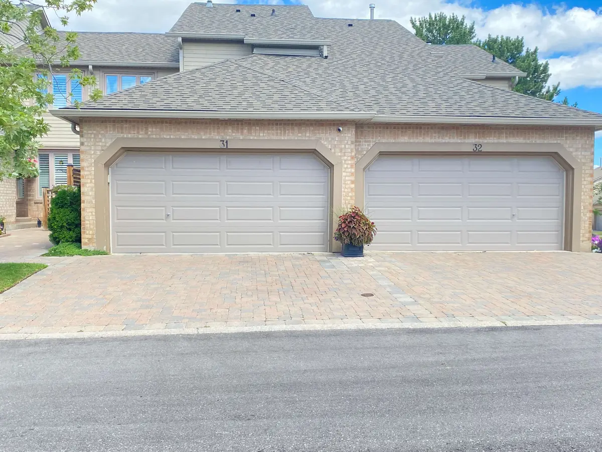 1725 The Chase #31, Mississauga, ON L5M 4N3