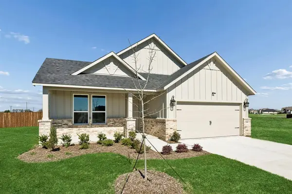 5446 Neyland Drive, Royse City, TX 75189