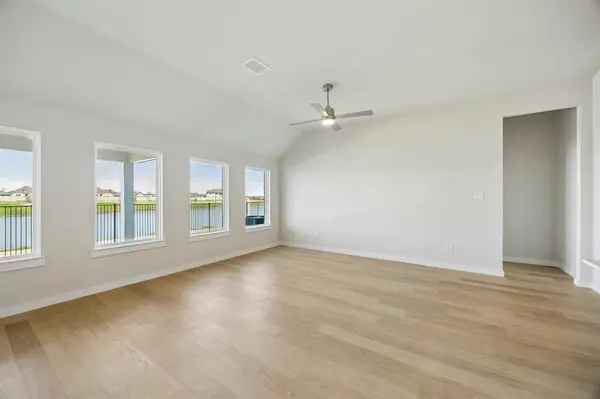 5446 Neyland Drive, Royse City, TX 75189