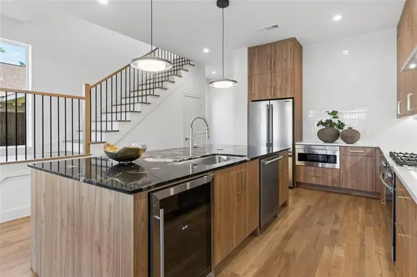 6607 Roper Street, Dallas, TX 75209