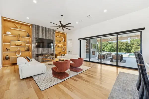 1835 Creekview Court, Argyle, TX 76226