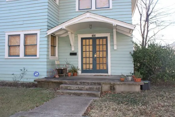 1420 W 10th Street, Dallas, TX 75208
