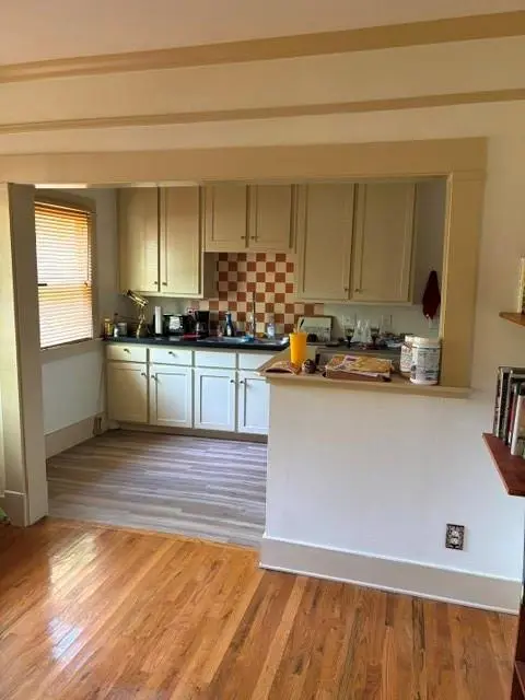 1420 W 10th Street, Dallas, TX 75208