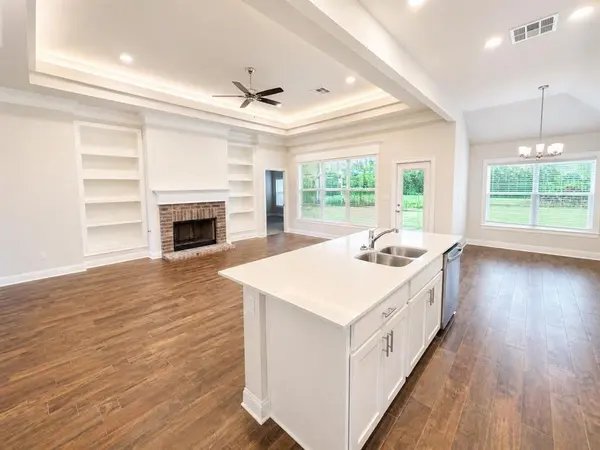 4200 Toledo Bend Drive, Bossier City, LA 71111