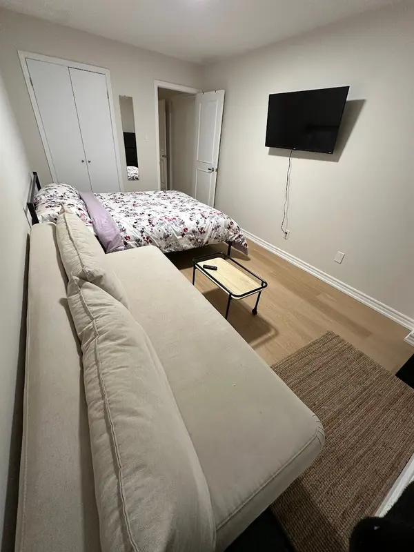 316 Cherokee BLVD, Toronto C15, ON M2H 2W7