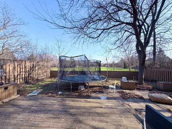 1404 Will Scarlett DR, Oakville, ON L6J 6S6