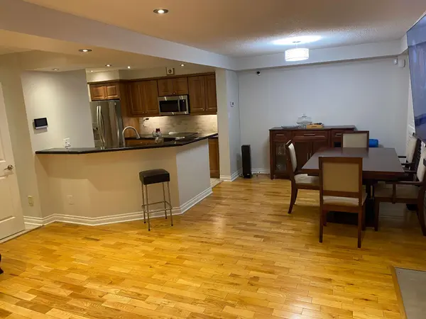 1725 The Chase #31, Mississauga, ON L5M 4N3