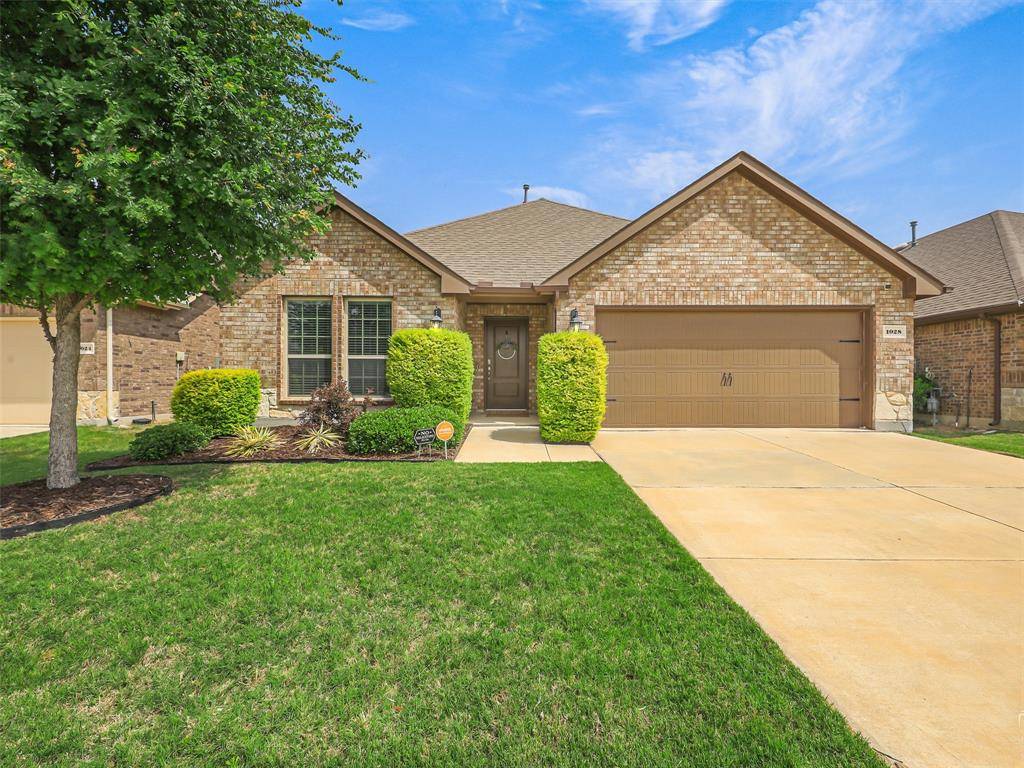 1028 Azure Lane, Celina, TX 75009