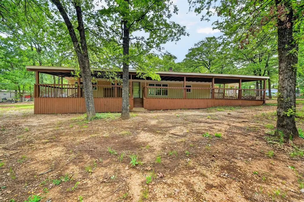 110 Summer Lane, Mabank, TX 75156