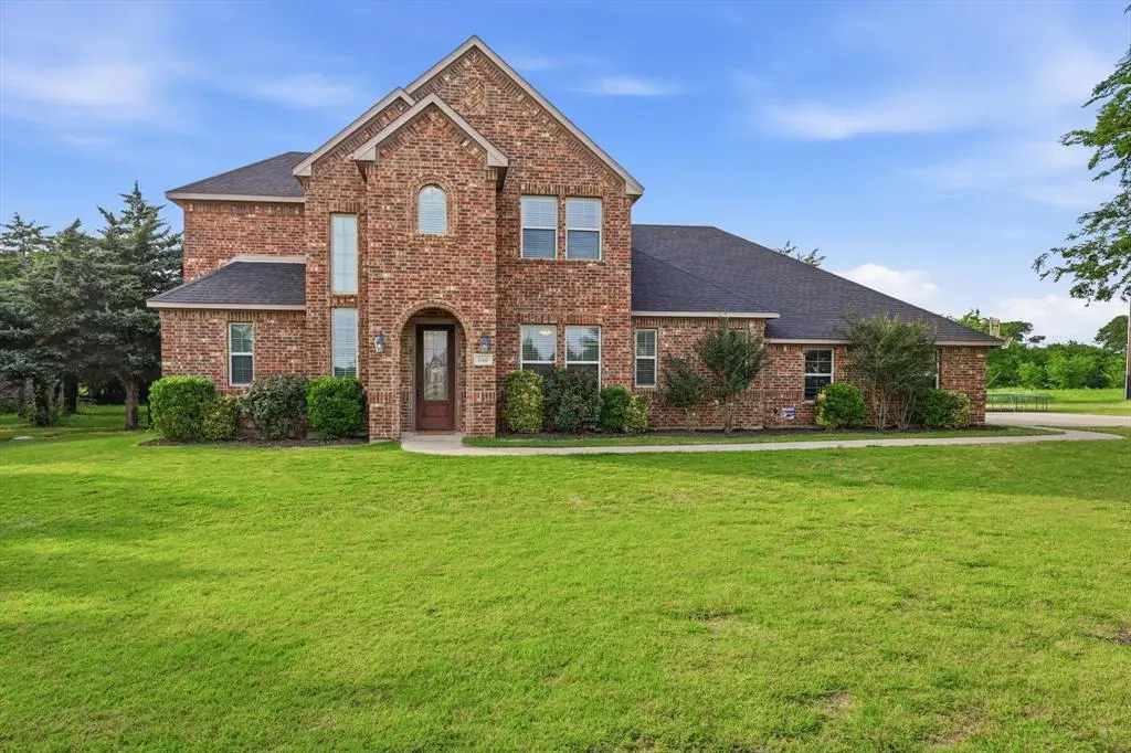 160 Kelly Drive, Waxahachie, TX 75167