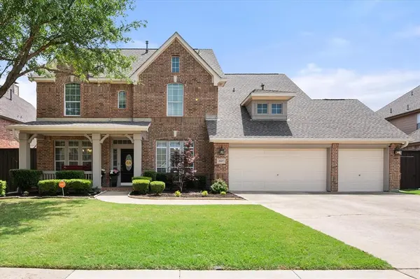 2647 Waterfront Drive, Grand Prairie, TX 75054