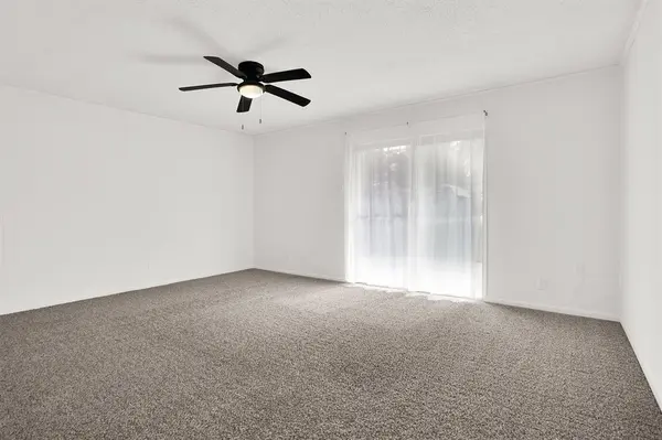 800 Glen Key Street, Denison, TX 75020