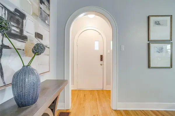 4004 El Campo Avenue, Fort Worth, TX 76107