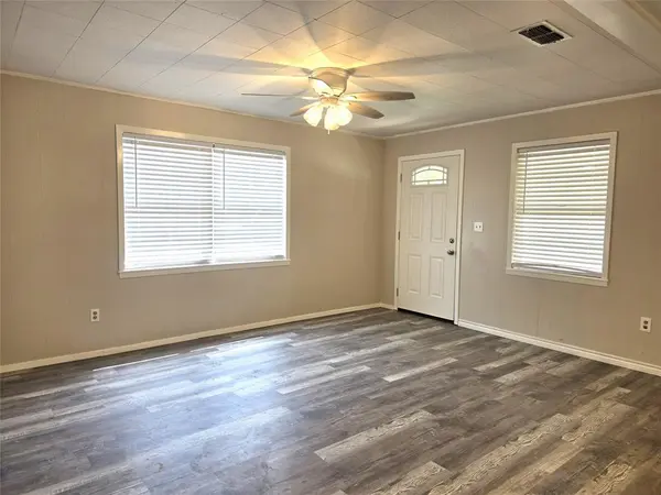 8082 County Road 604, Brownwood, TX 76801