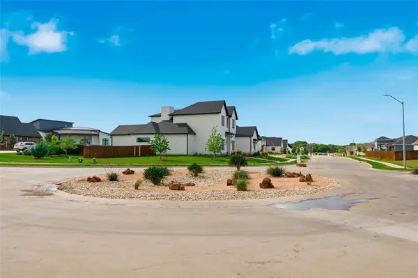 12003 Kings Canyon, Woodway, TX 76712