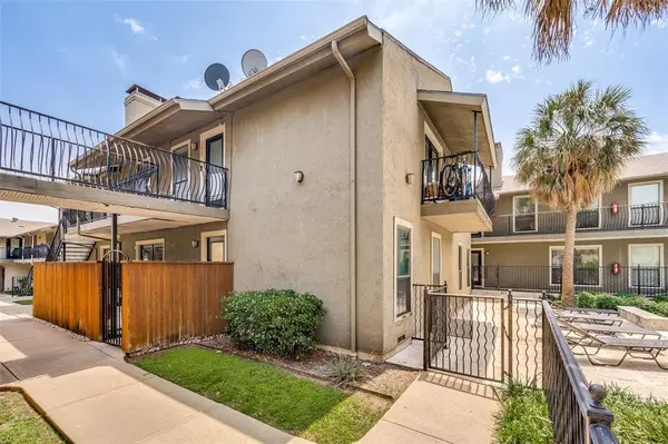 5816 Birchbrook Drive #123, Dallas, TX 75206