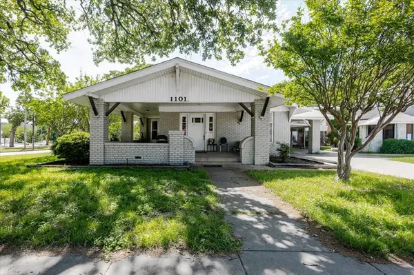 1101 N Oak Avenue, Mineral Wells, TX 76067