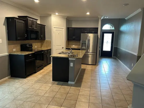 9300 Castorian Drive, Fort Worth, TX 76131