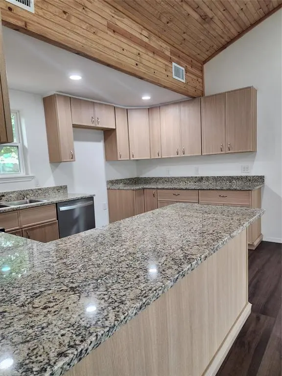 1133 Highway 2861, Comanche, TX 76442