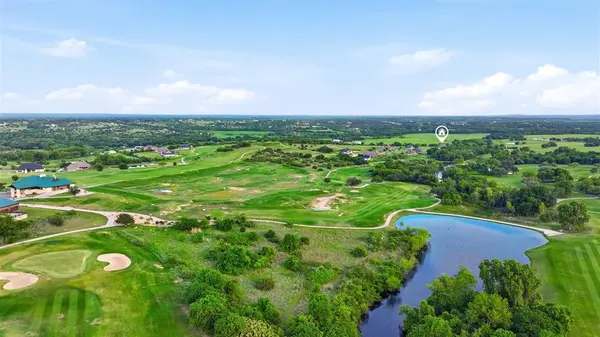 101 Signature Court, Weatherford, TX 76087