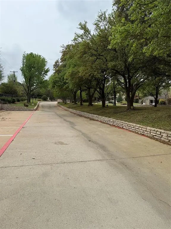 2122 Reflection Bay Drive, Arlington, TX 76013