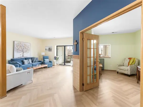 3285 Pembina HWY, Winnipeg, MB R3V 1T7