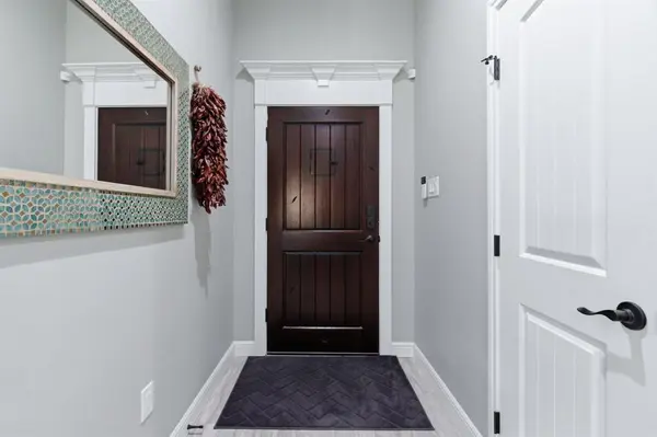 806 Colorado River Drive, Granbury, TX 76048