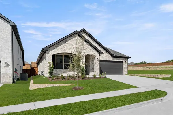 225 Whitetail Drive, Willow Park, TX 76008