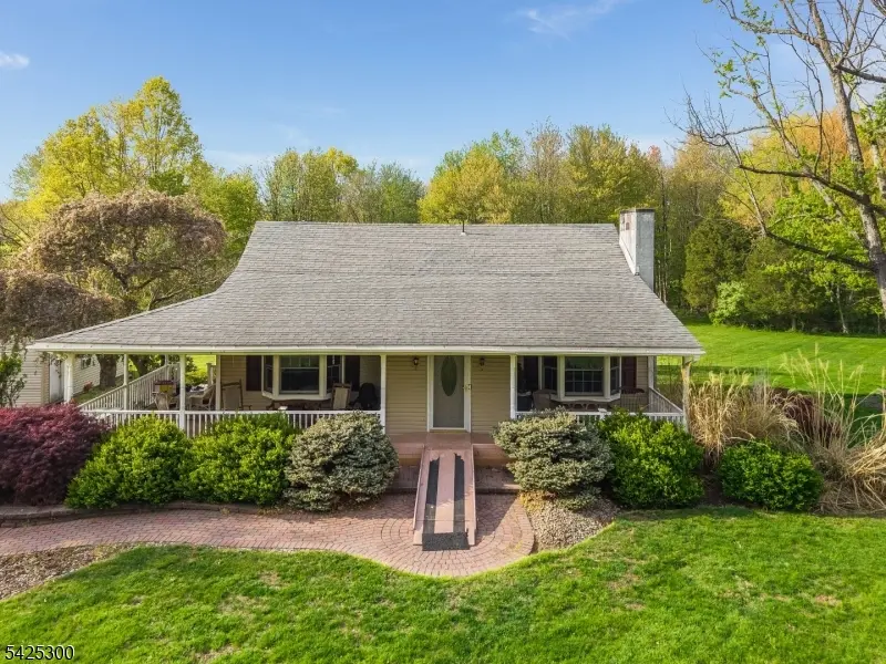 200 Mountain Rd, East Amwell Twp., NJ 08551