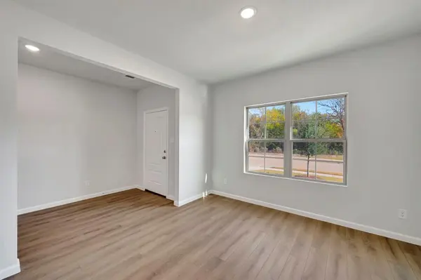 2542 Canadian Way, Crandall, TX 75114