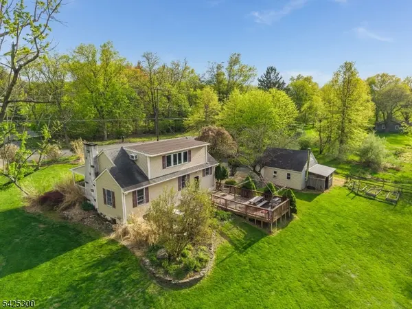 200 Mountain Rd, East Amwell Twp., NJ 08551