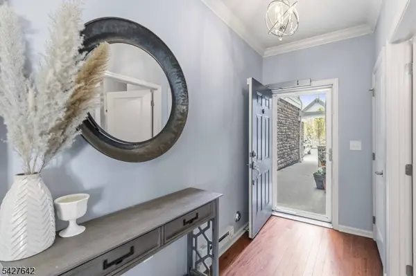 307 Waterview Ct, Hanover Twp., NJ 07927