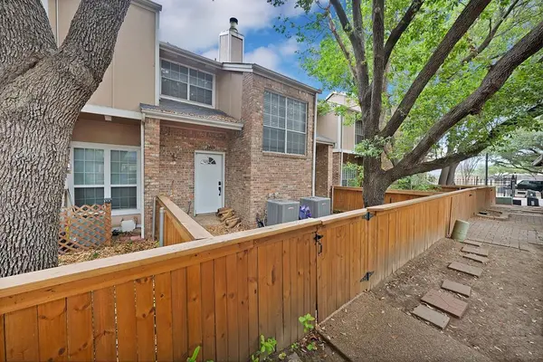 2405 Northlake Court, Irving, TX 75038