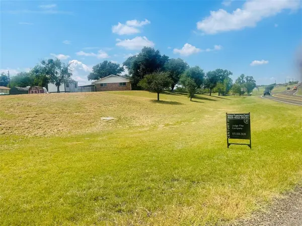 505 Fm 157, Maypearl, TX 76064