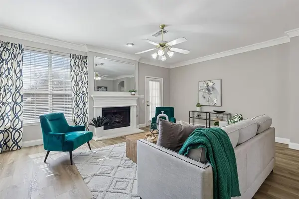 1100 Breezewood Drive, Lewisville, TX 75077