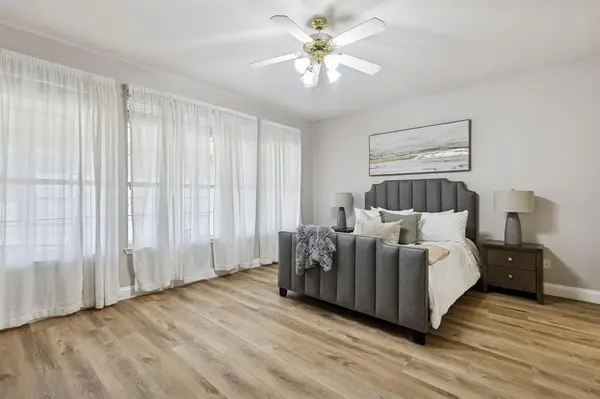 1100 Breezewood Drive, Lewisville, TX 75077