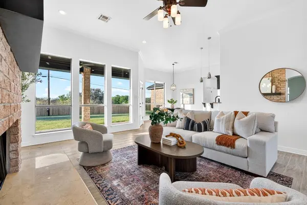 136 Spring Meadow Lane, Belton, TX 76513