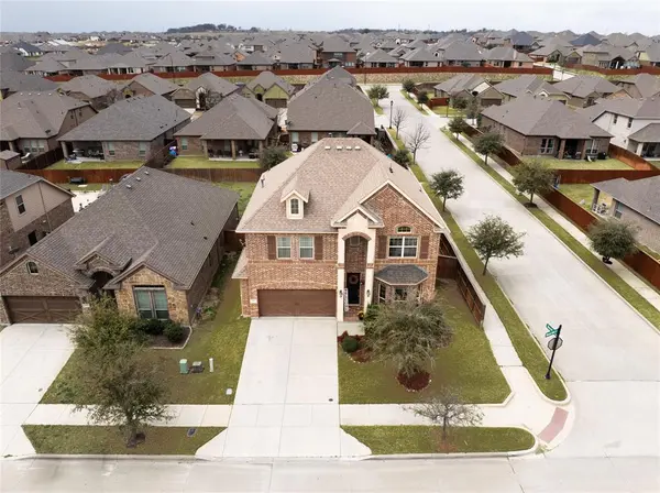 217 Mineral Point Drive, Aledo, TX 76008