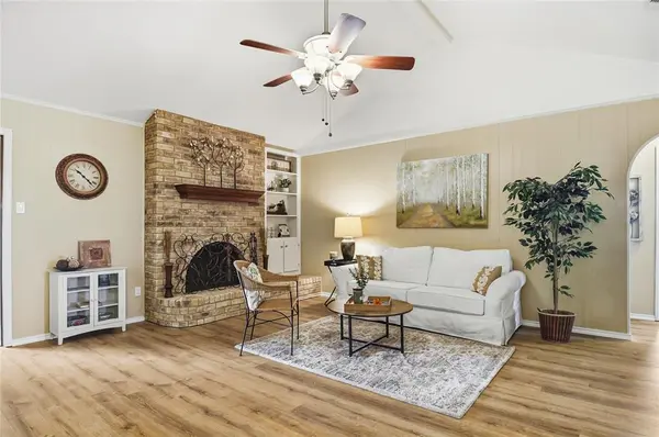 4809 Winesanker Way, Fort Worth, TX 76133