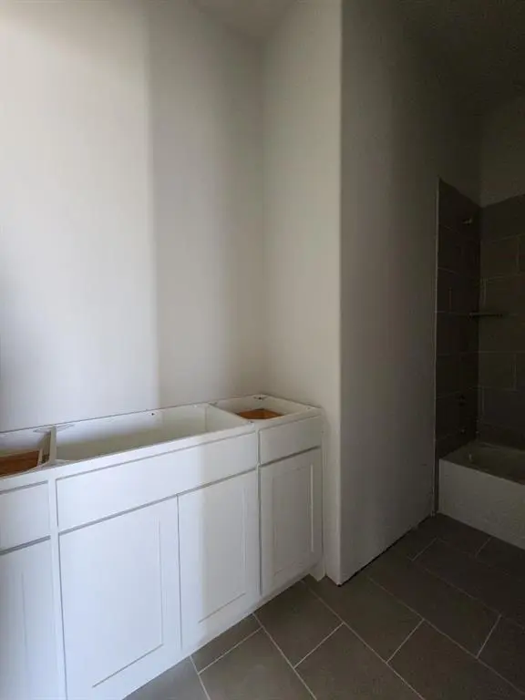 12421 Hornfels Drive, Krum, TX 76249