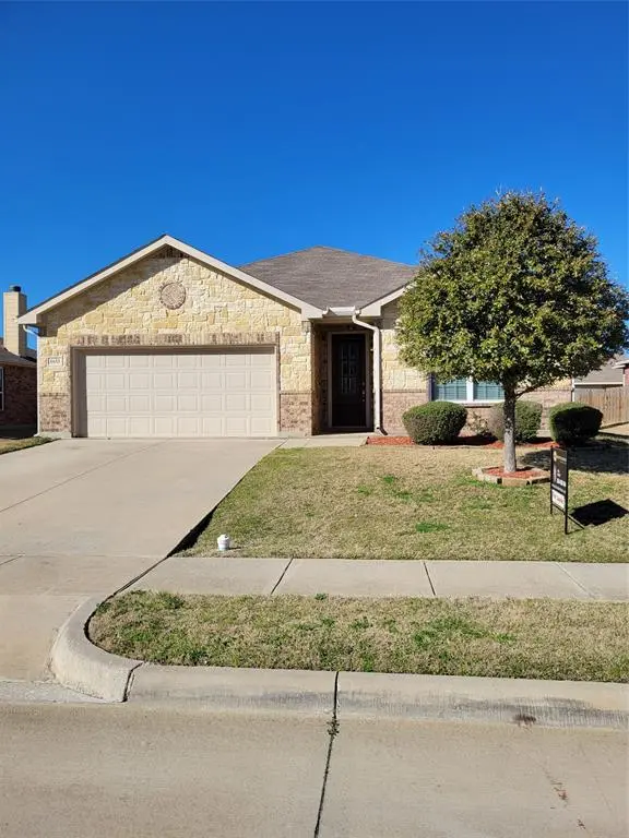 1633 Kawati Way, Krum, TX 76249