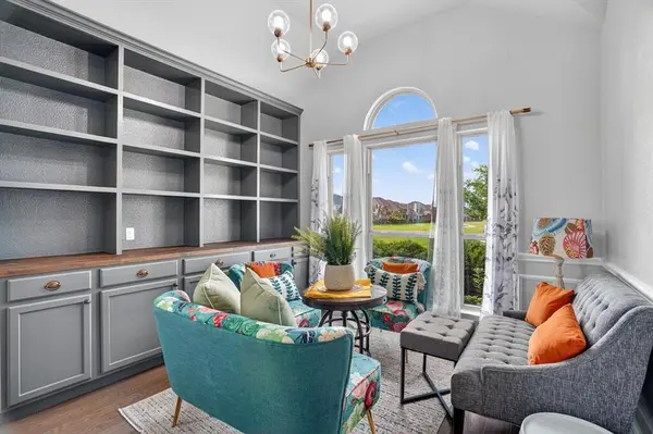 2904 Alta, Grand Prairie, TX 75054