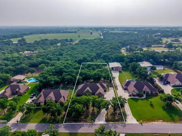 152 Arbor Terrace, Weatherford, TX 76087