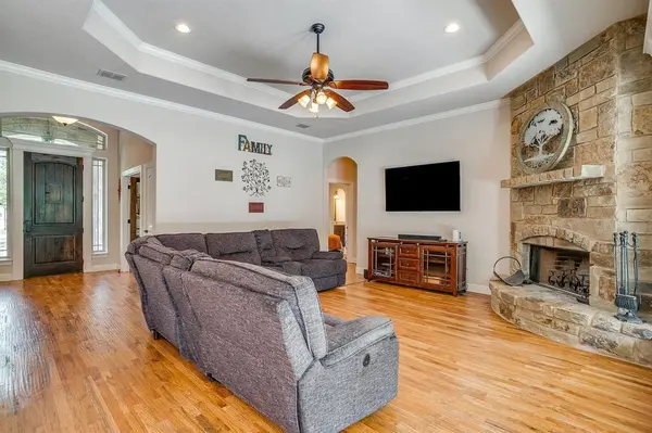 152 Arbor Terrace, Weatherford, TX 76087