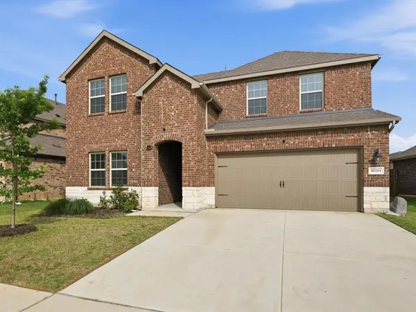 10201 Sunnyview Lane, Aubrey, TX 76227