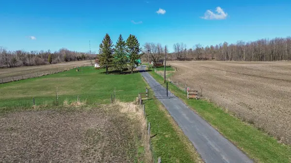 17389 Mcphail RD, South Stormont, ON K0C 2A0